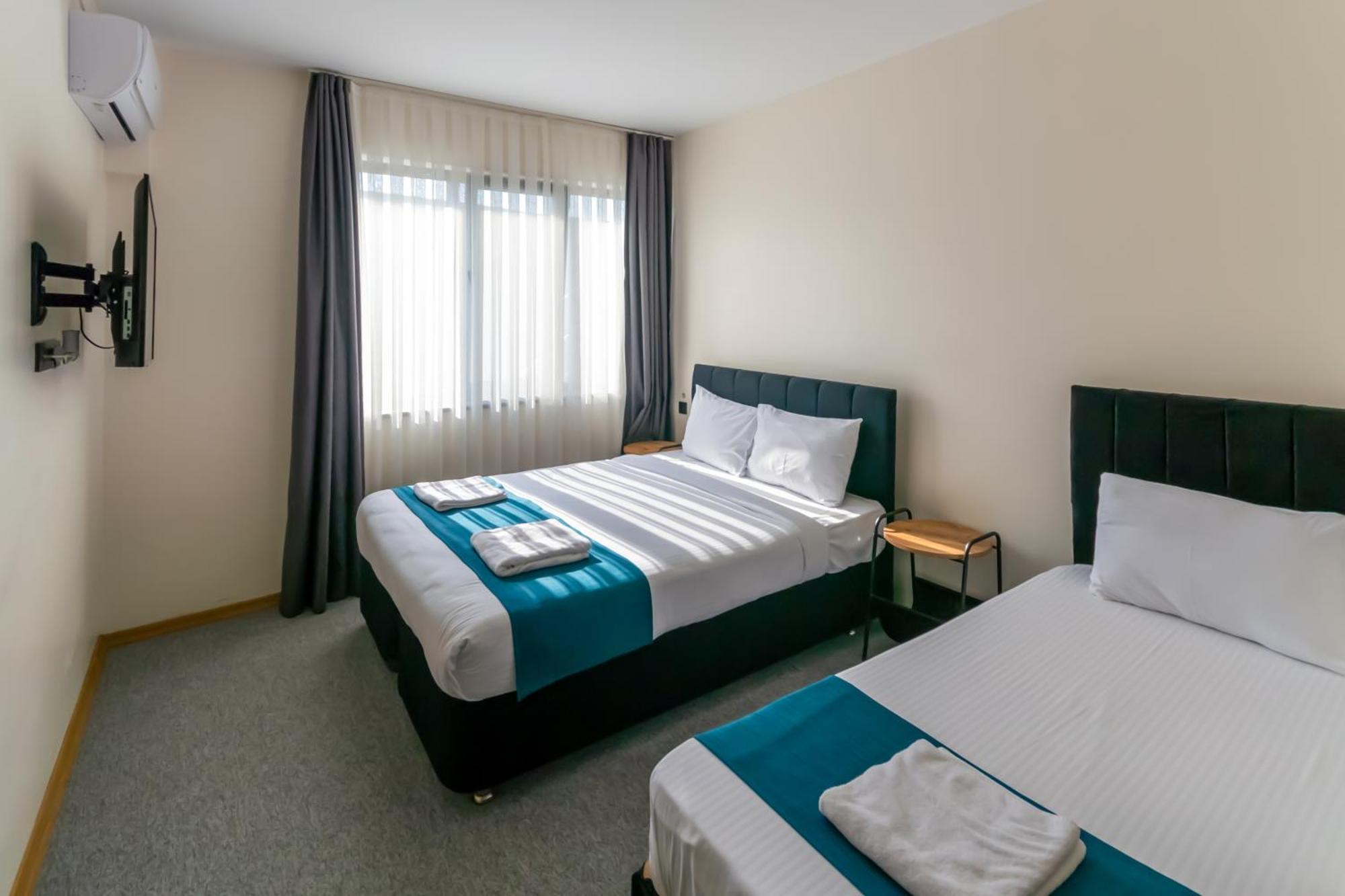 New Garden Airport Hotel Arnavutkoy ภายนอก รูปภาพ