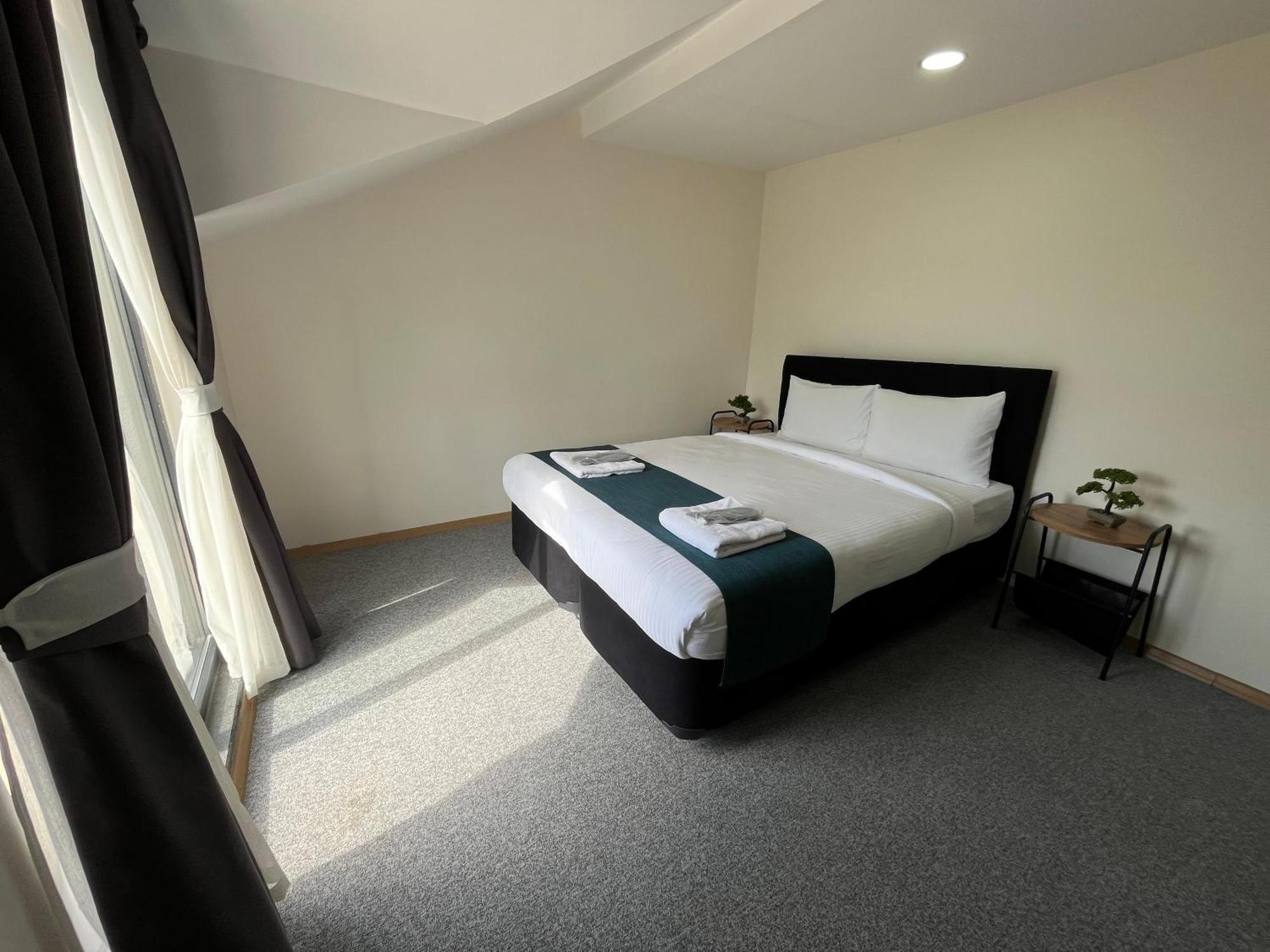 New Garden Airport Hotel Arnavutkoy ภายนอก รูปภาพ